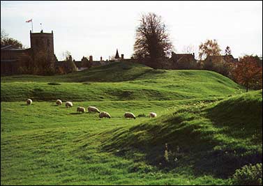 castle-mounds